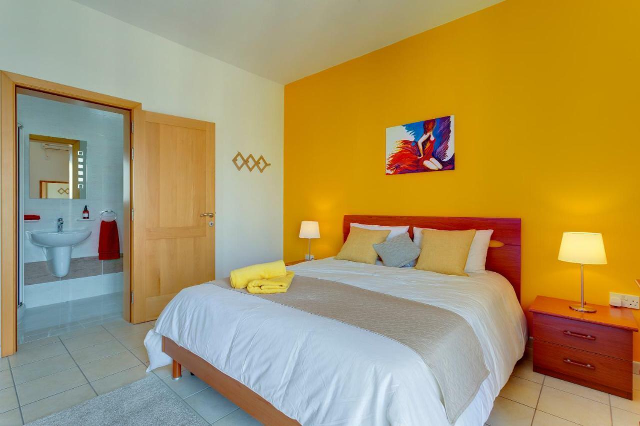 Spacious, Top Location Sliema Apartment Kültér fotó