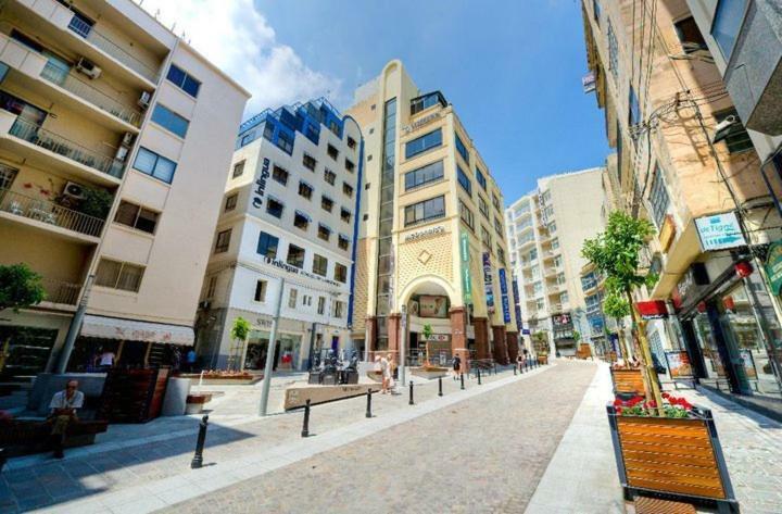 Spacious, Top Location Sliema Apartment Kültér fotó